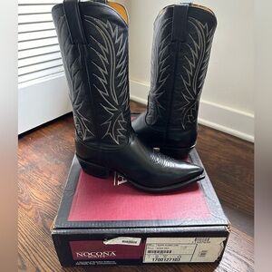 Women’s Nocona Black and white glossy calf leather cowboy boots
